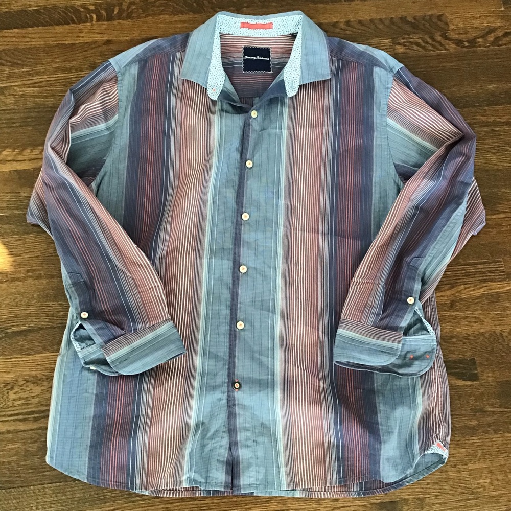 Men’s L Tommy Bahama striped button dress shirt